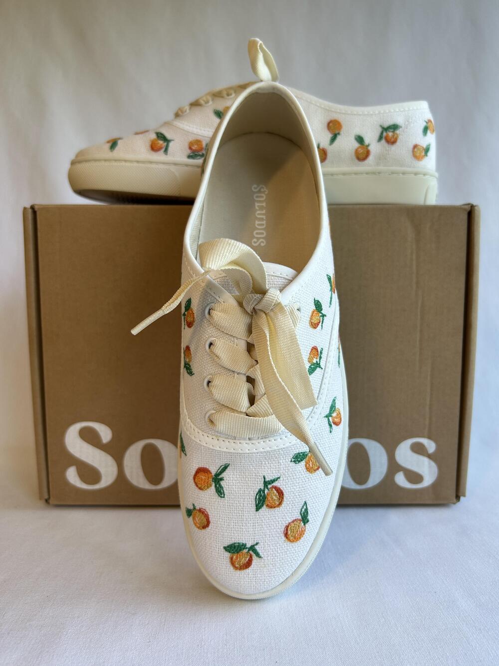 Soludos Shoes Womens Size 7.5 White Marin Embroidered Sneaker Oranges 1000717